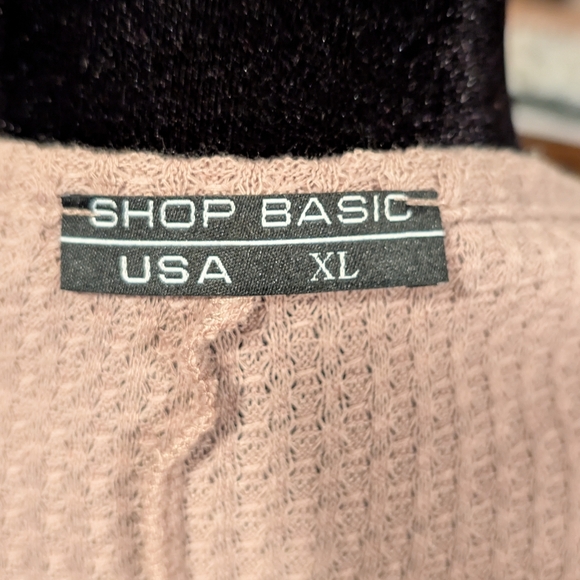 Shop Basic USA XL Waffle Knit Cardigan Ruffle Hem Short Sleeve Taupe - Picture 4 of 7